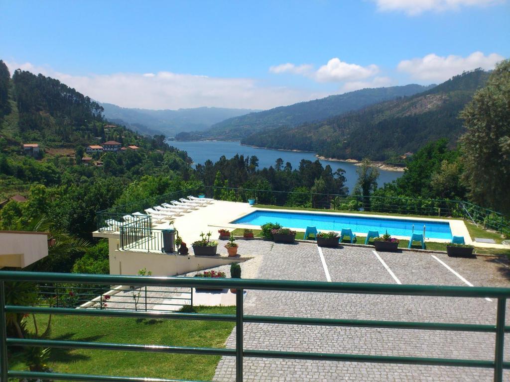 Hotel Lagoa Azul Do เจเรส ภายนอก รูปภาพ